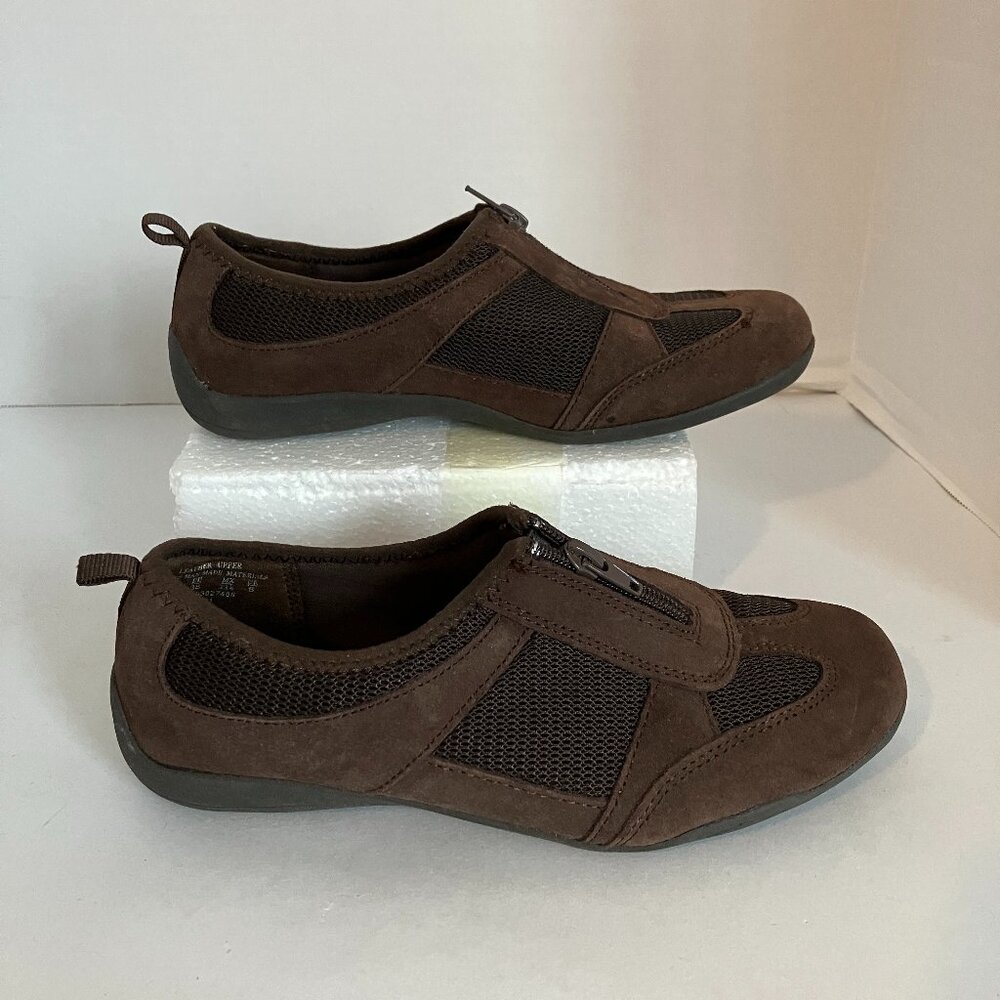 Cobbie Cuddlers Shoes Soft Leather Brown Zipper Comfort Retro Size 6.5.